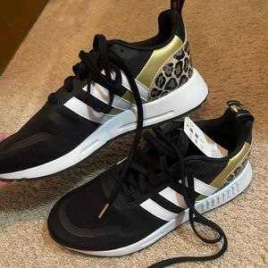 Adidas Multix Tennis Shoe